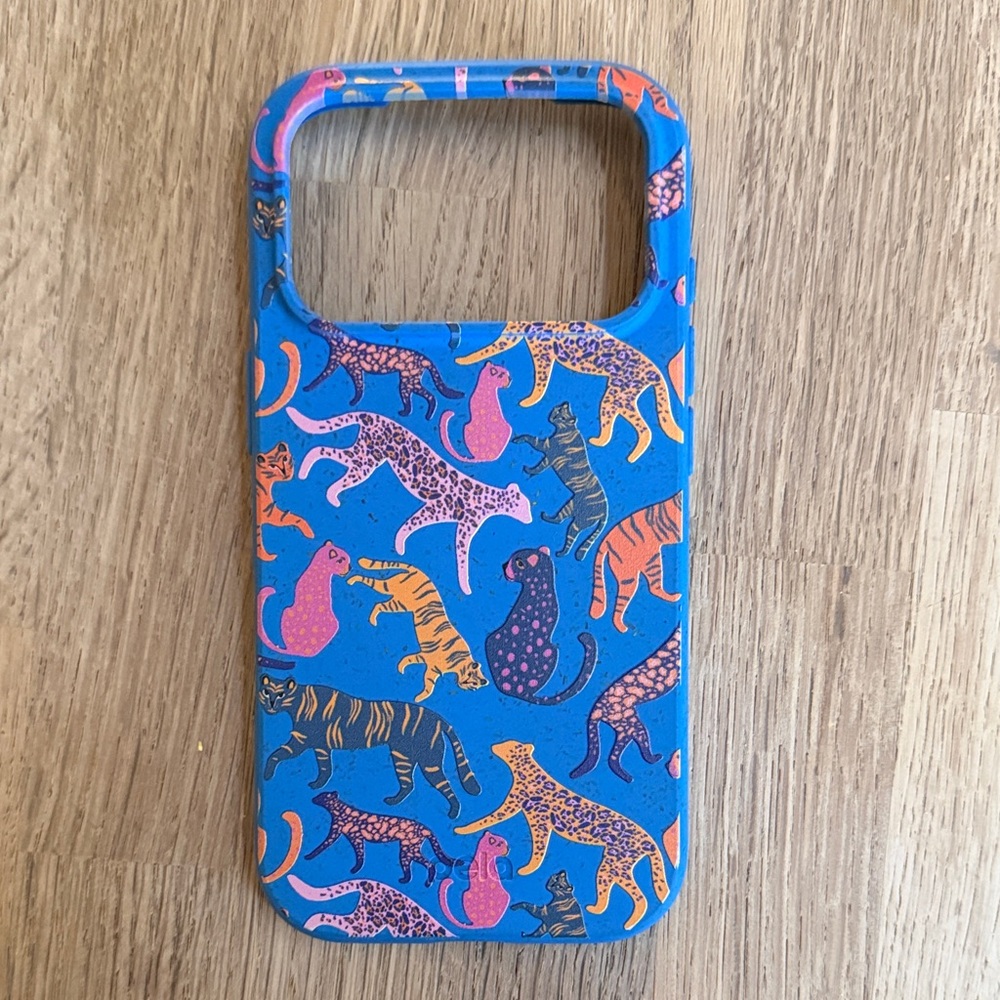 iPhone 17 pro pela case